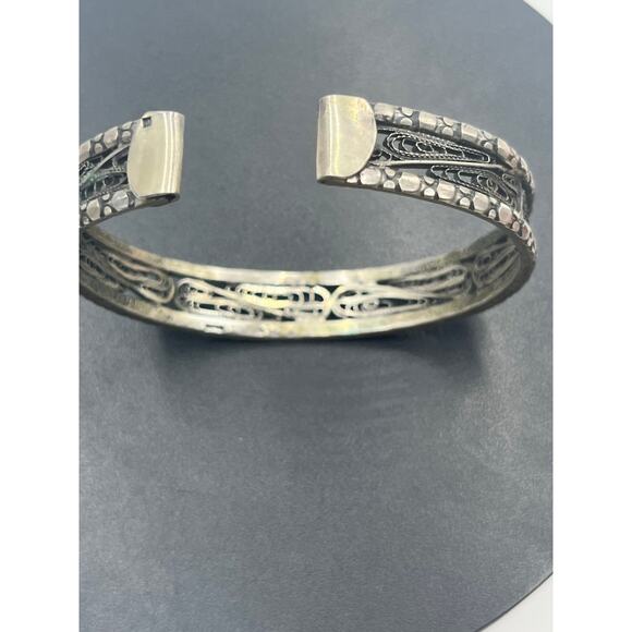 Sterling Silver Signed Open Filigree Nugget Border Cuff Bracelet 31 grams, 7.5” - Picture 10 of 11